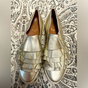 Size 7 leather loafers by Seychelles